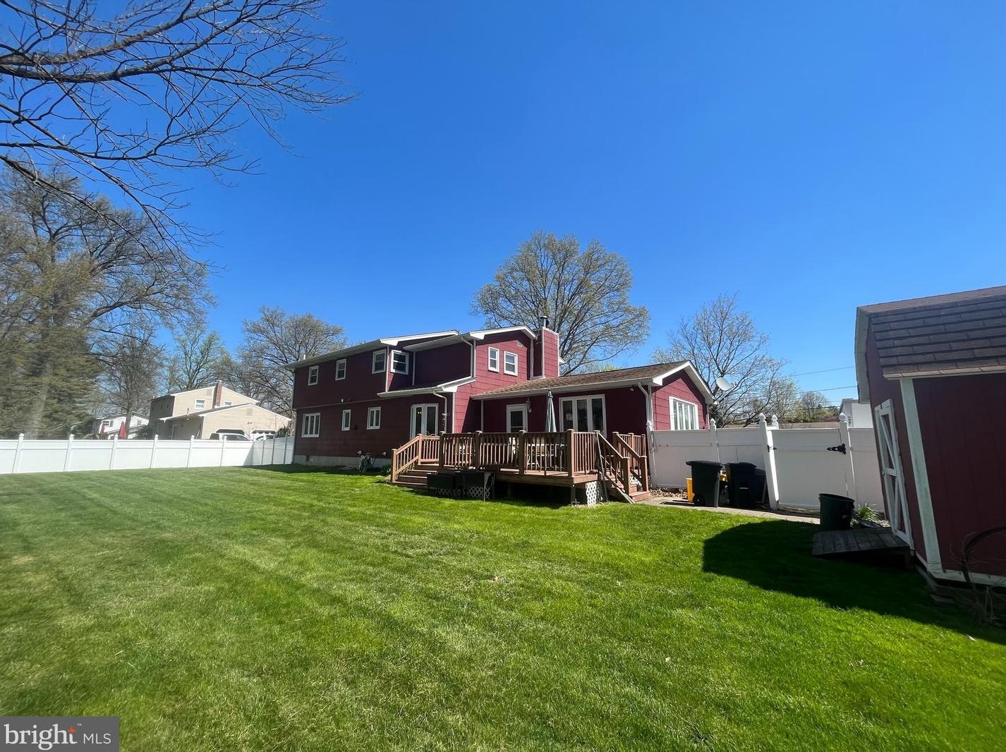 17 Van Saun Dr, Trenton, NJ 08628