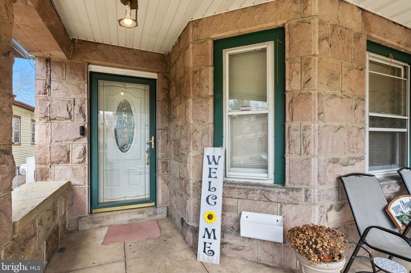 23 S Dean Ave, Trenton, NJ 08618