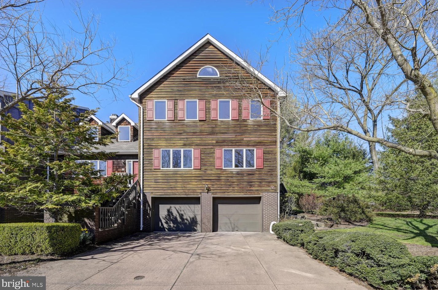 9 Astor Ct, Princeton, NJ 08540
