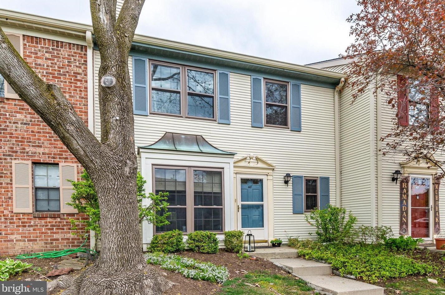 48 Drewes Ct, Lawrence Township, NJ 08648