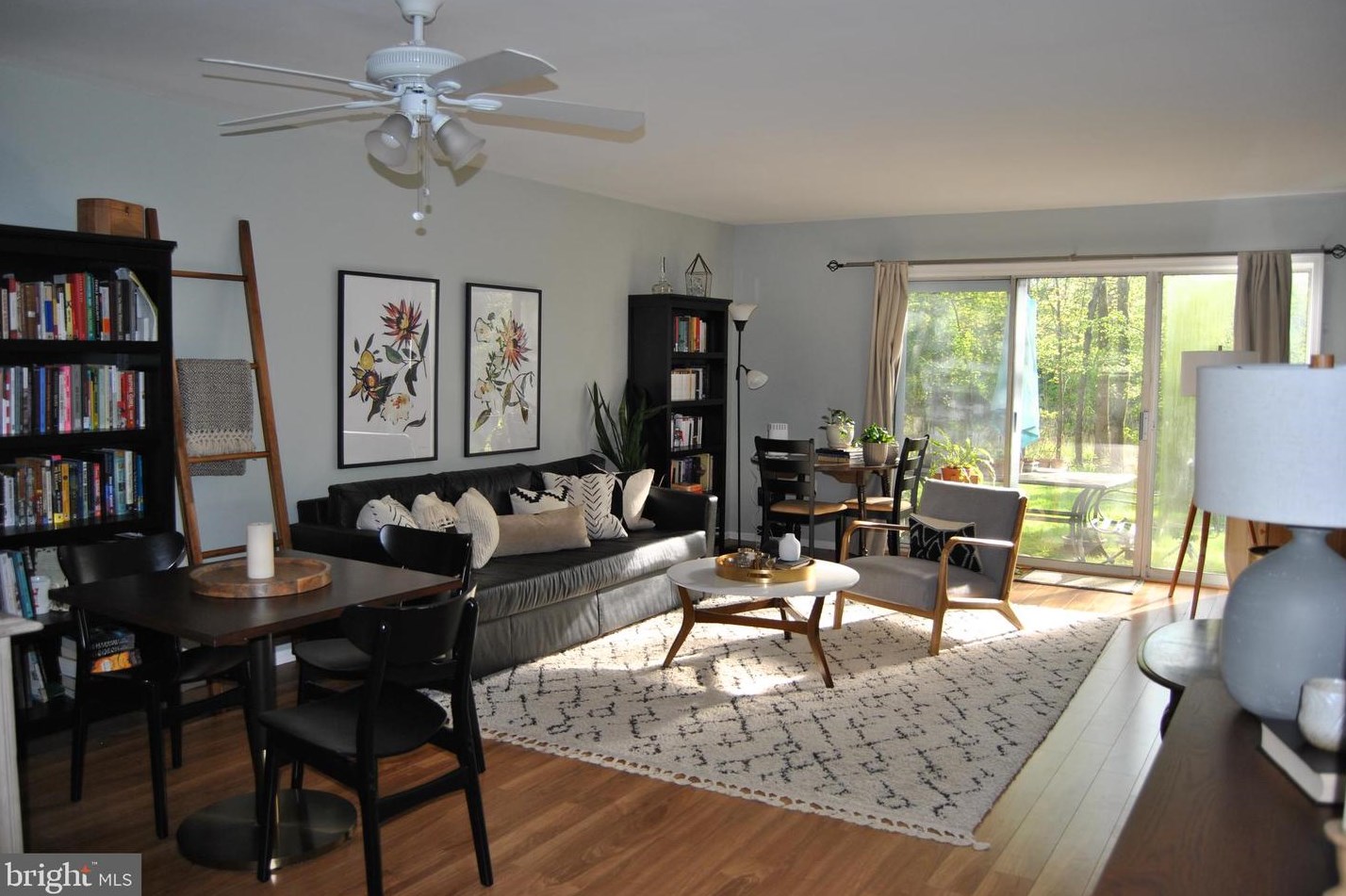 55 Viburnum Ct, Lawrence Township, NJ 08648
