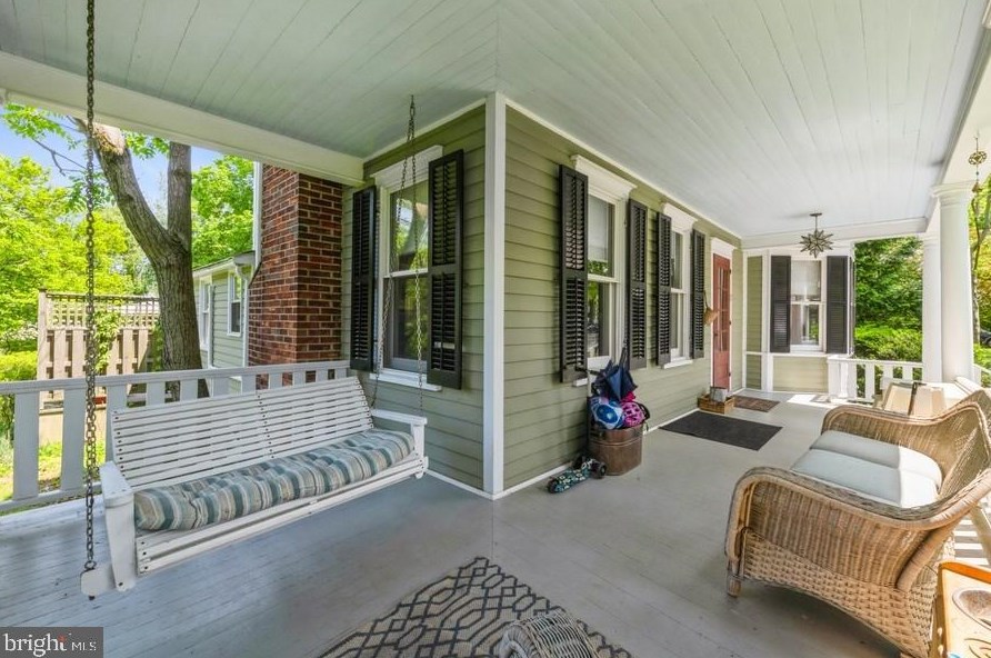 17 Blackwell Ave, Hopewell Township NJ  08525-1808 exterior