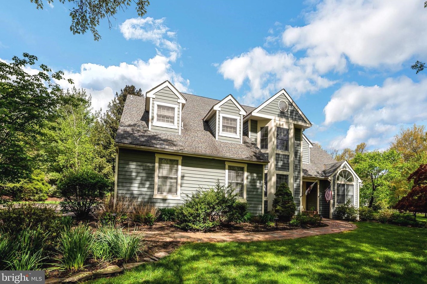 20 Baldwin St, Pennington, NJ 08534-3322