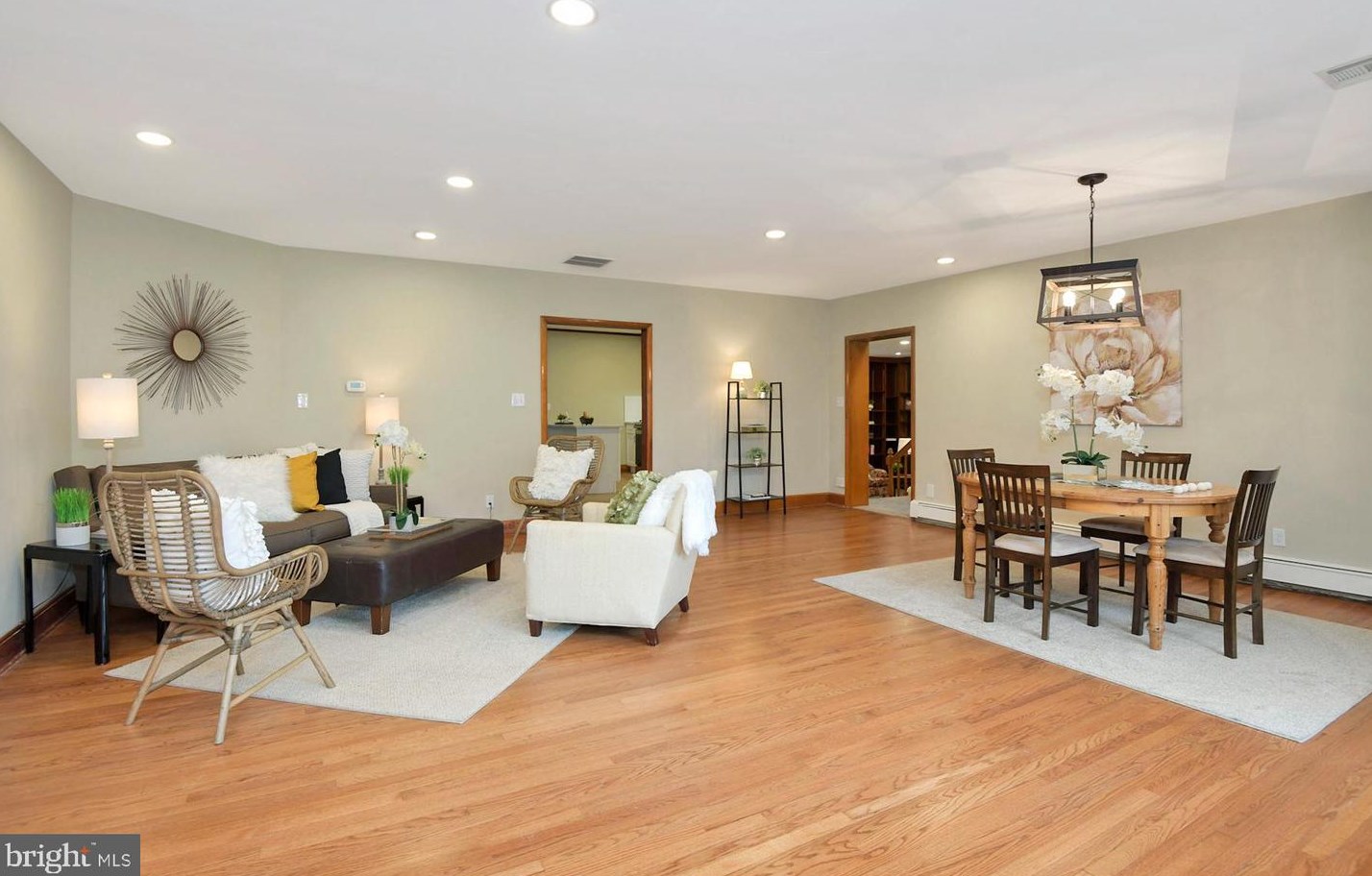 126 Harris Rd, W Windsor Township, NJ 08550