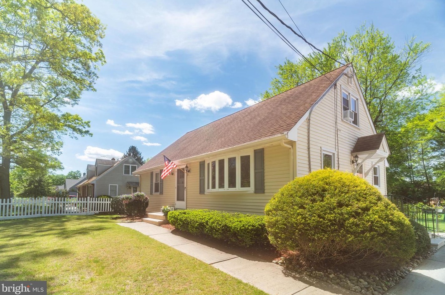 1145 Hughes Dr, Trenton, NJ 08690-1213