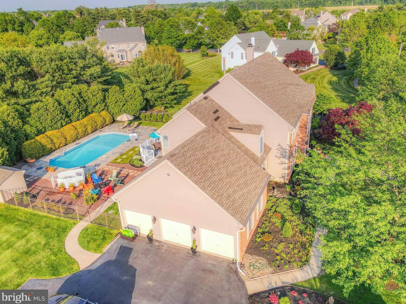 79 Danville Dr, W Windsor Township, NJ 08550