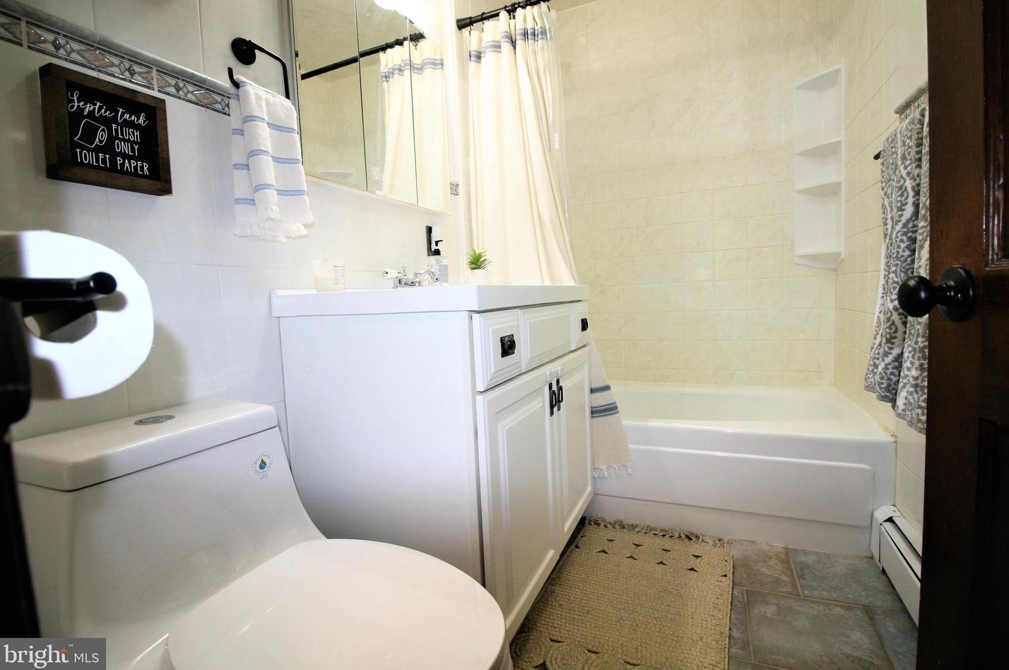 750 Windsor Perrineville Rd, East Windsor NJ  08520-4741 exterior