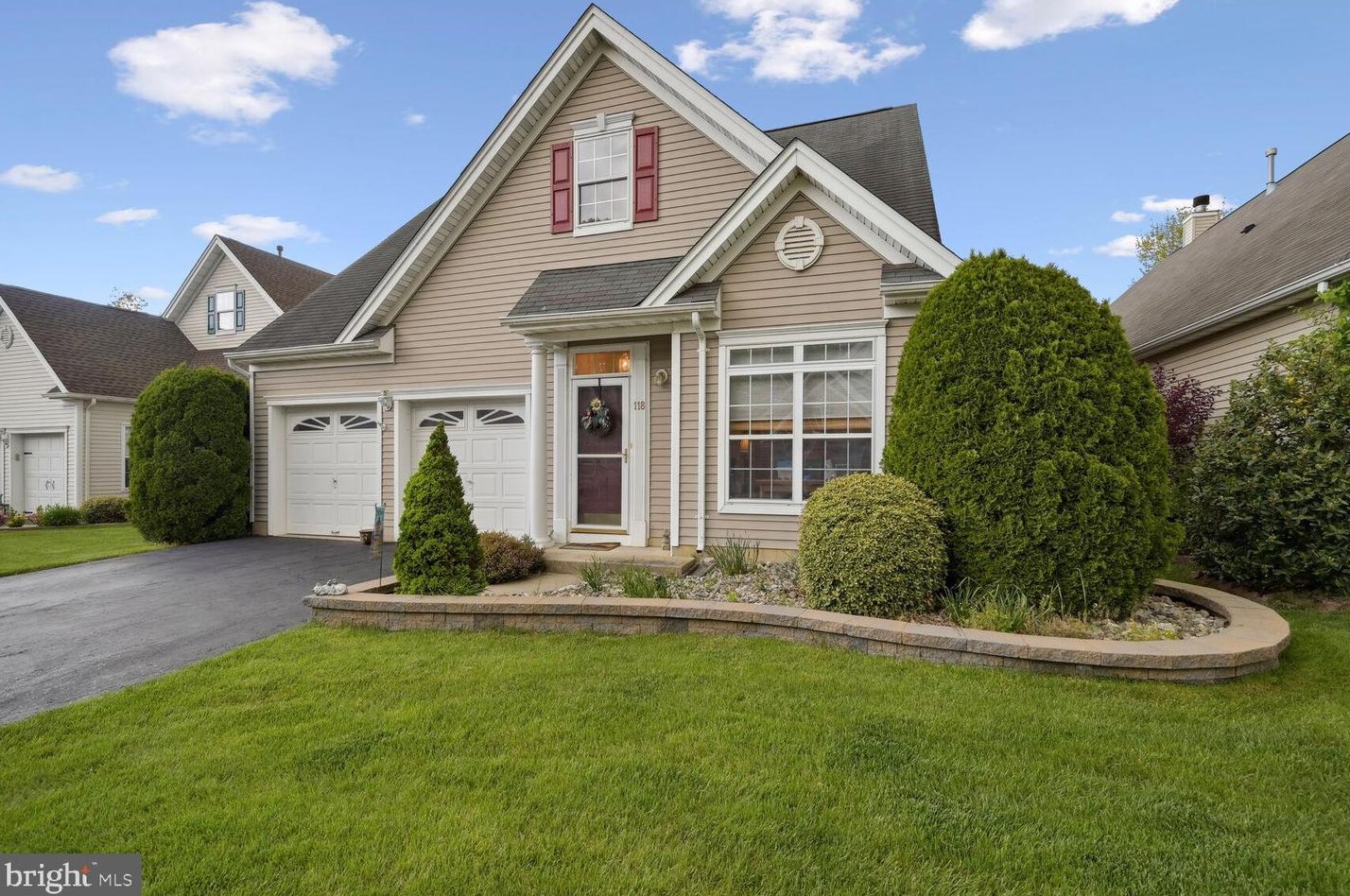 118 Tunicflower Ln, W Windsor Township, NJ 08550