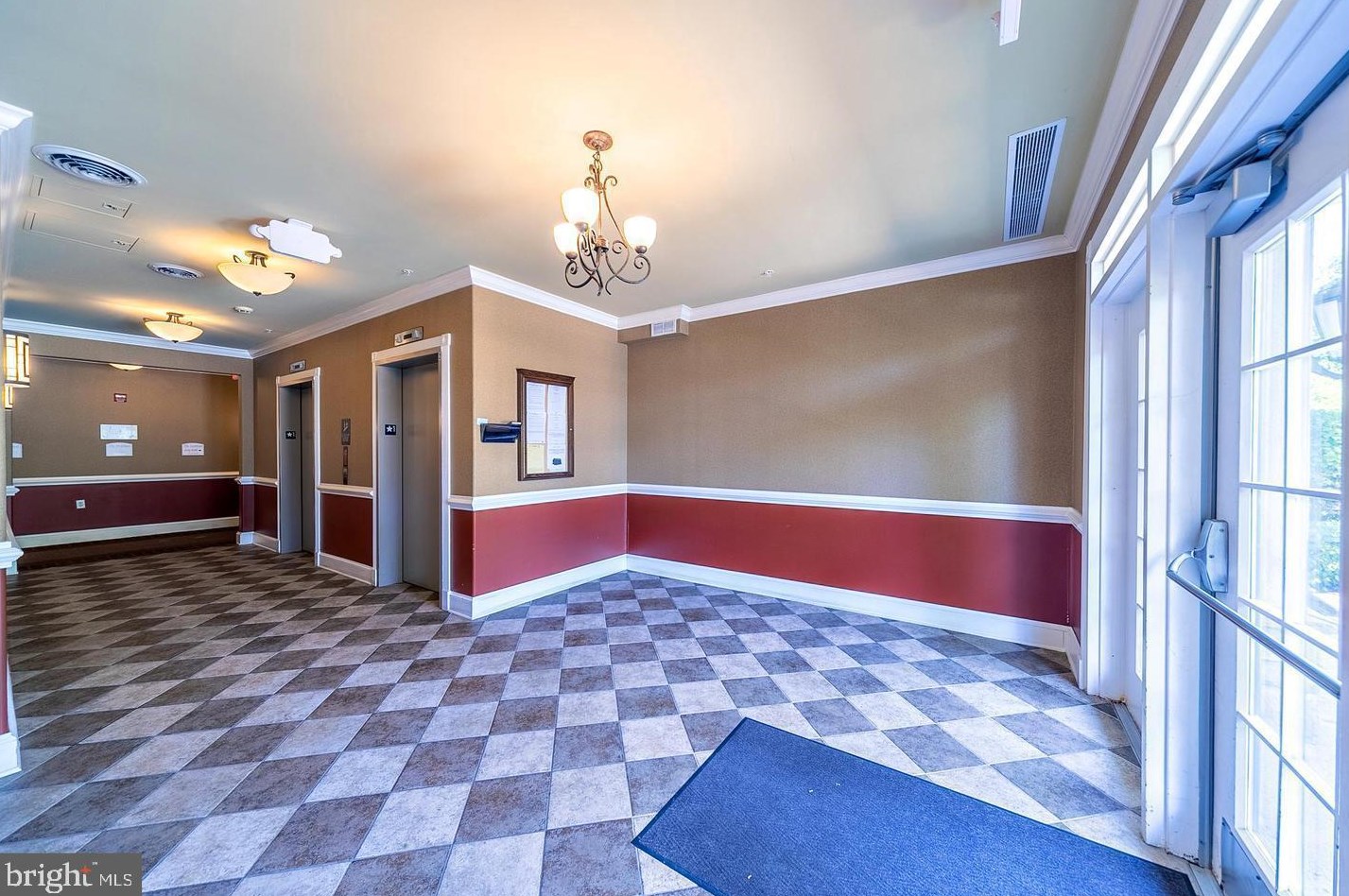 212 Masterson Ct, Trenton NJ  08618-1438 exterior