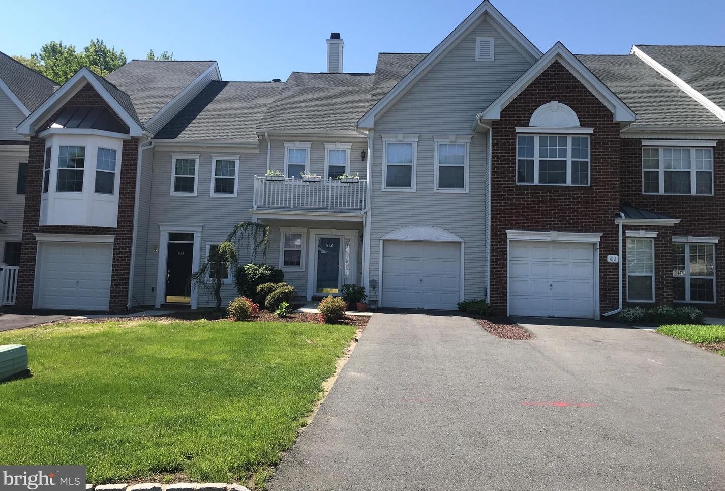 610 Pebble Creek Ct, Pennington, NJ 08534-1951
