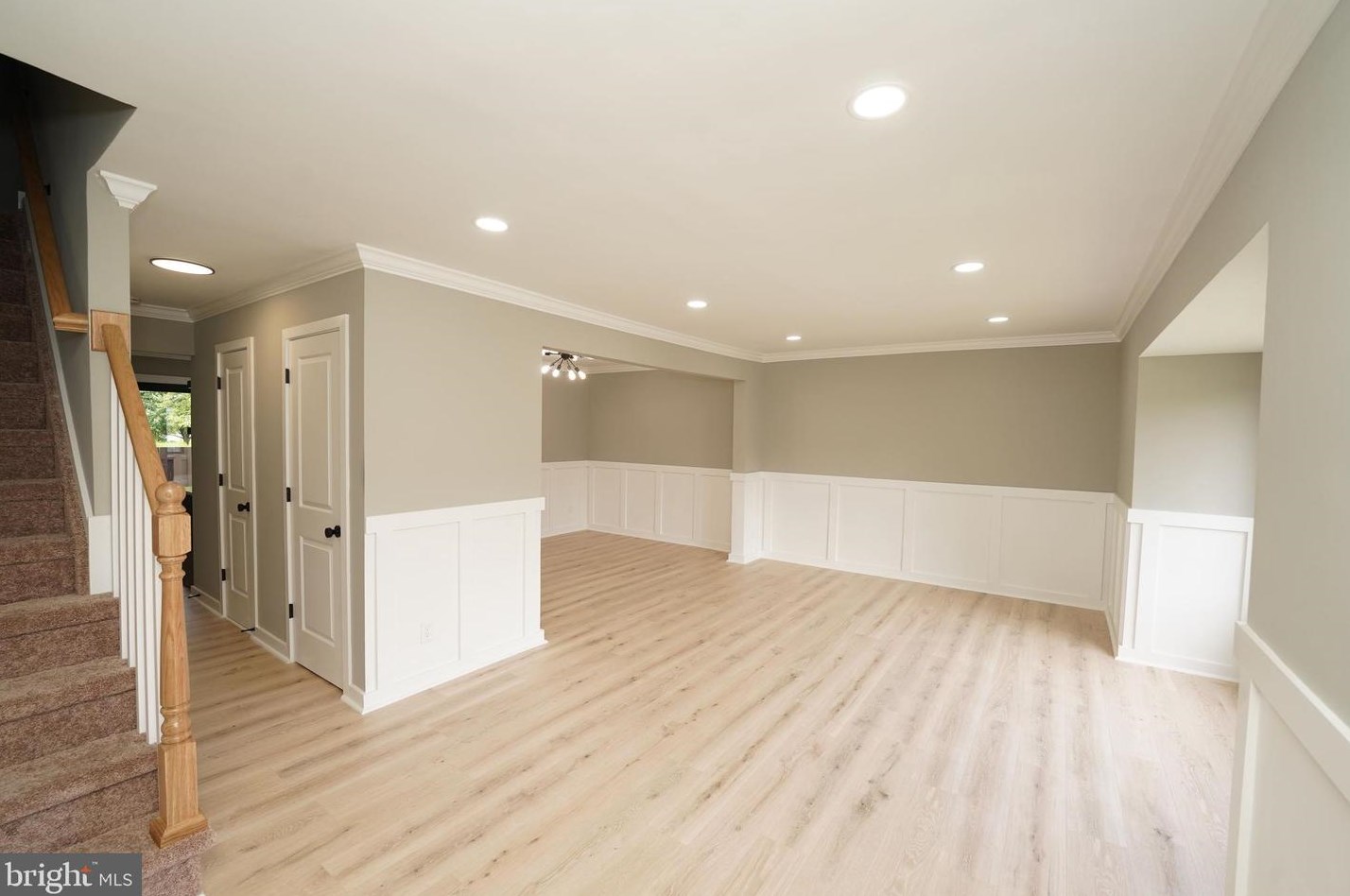 12 Covington Dr, East Windsor, NJ 08520
