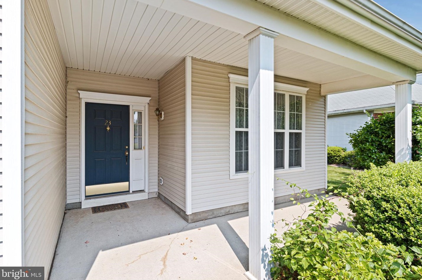 23 Foster Rd, Pennington, NJ 08534