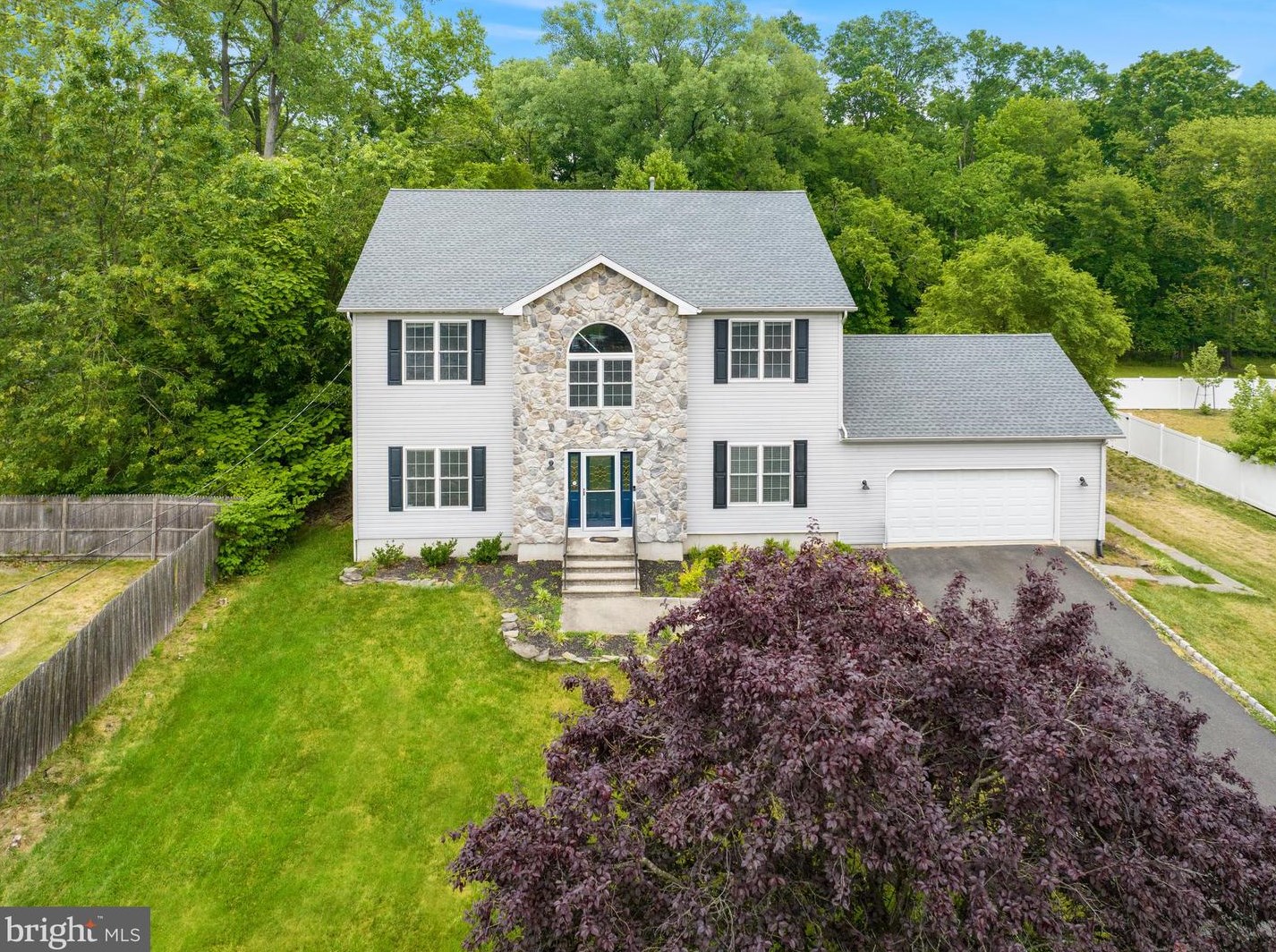 50 Drift Ave, Trenton, NJ 08648