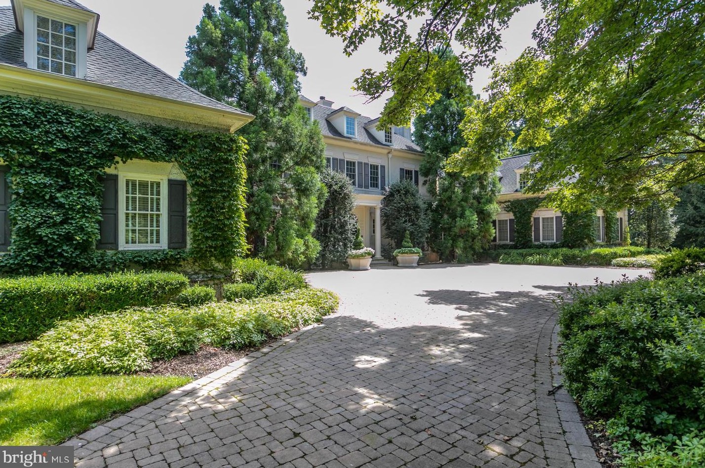 110 Brooks Bend, Princeton, NJ 08540