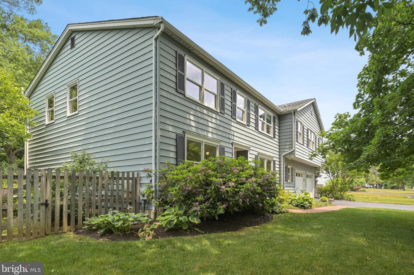 16 Fieldston Rd, Princeton, NJ 08540