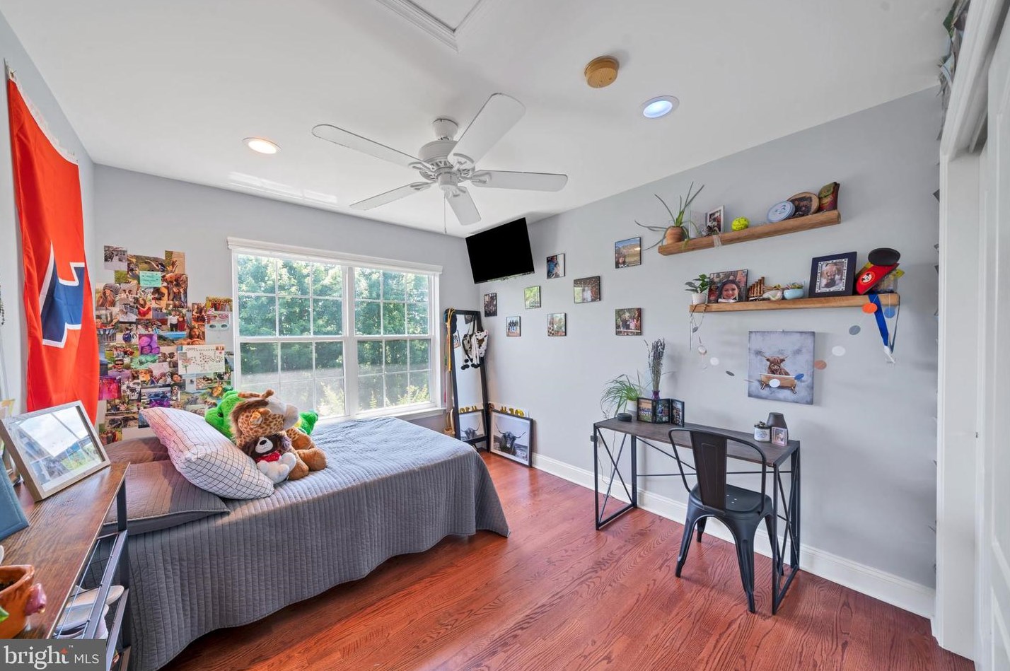 25 Pierce Rd, East Windsor NJ 08520-2400 exterior