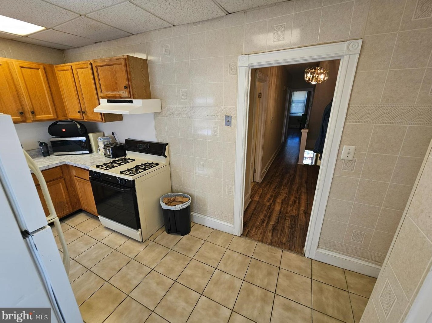 36 Maple Ave, Trenton NJ 08618-3401 exterior