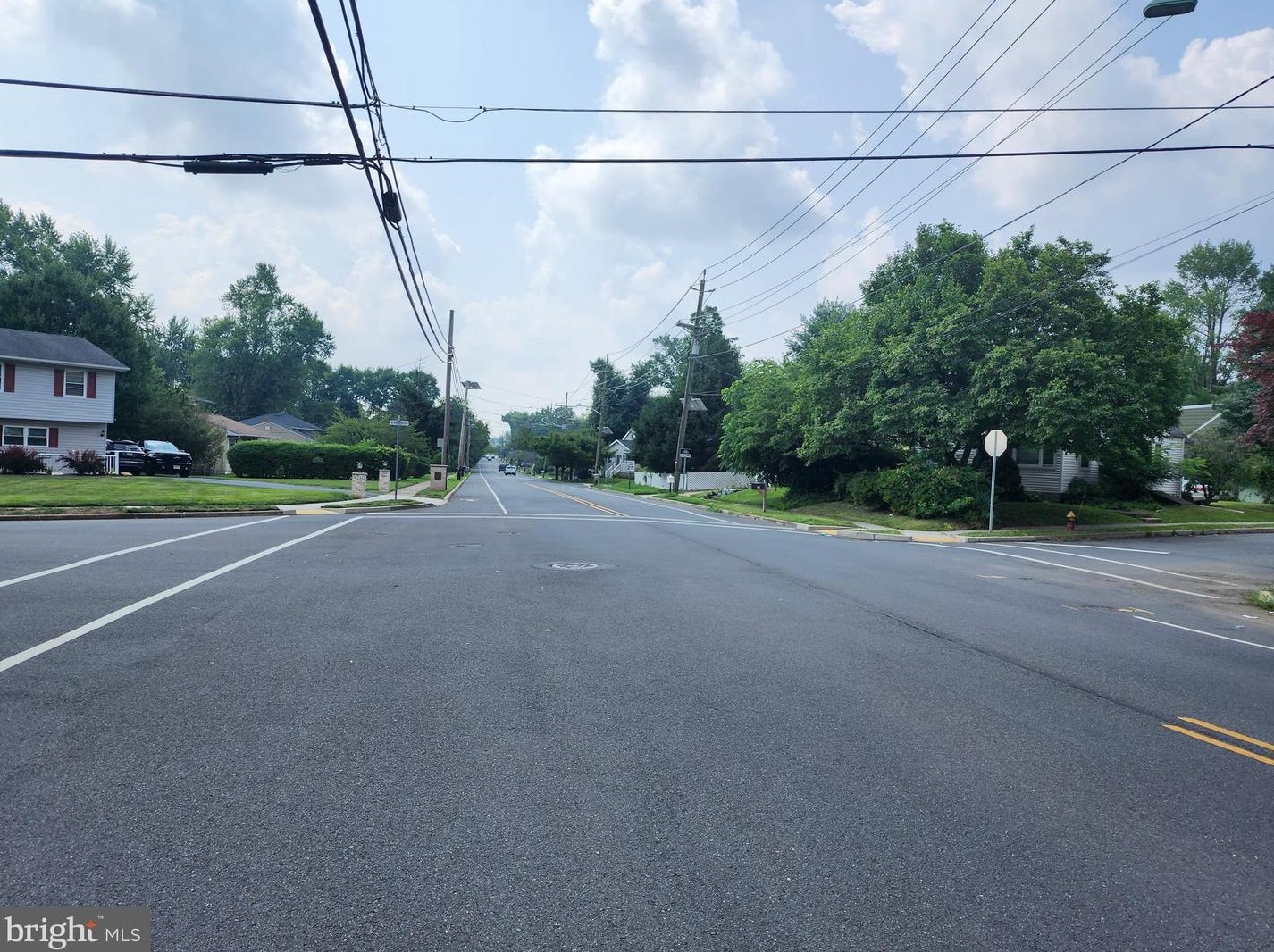 179 Buttonwood Dr, Trenton NJ 08638-2611 exterior