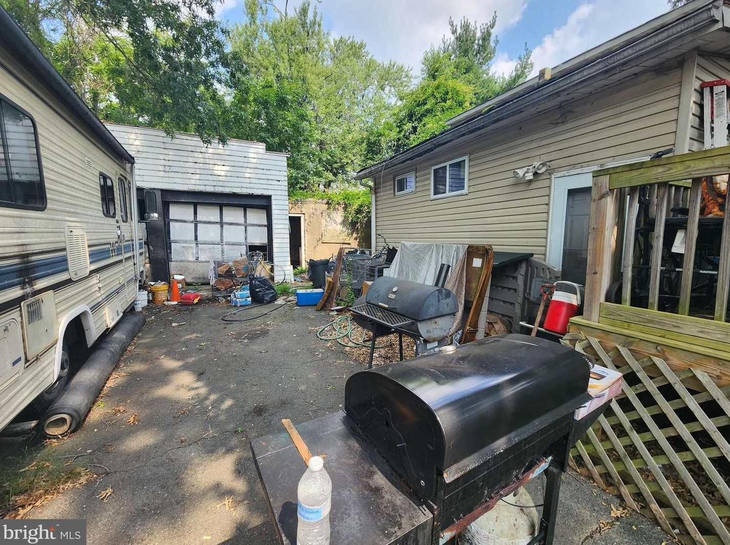 179 Buttonwood Dr, Trenton, NJ 08638-2611