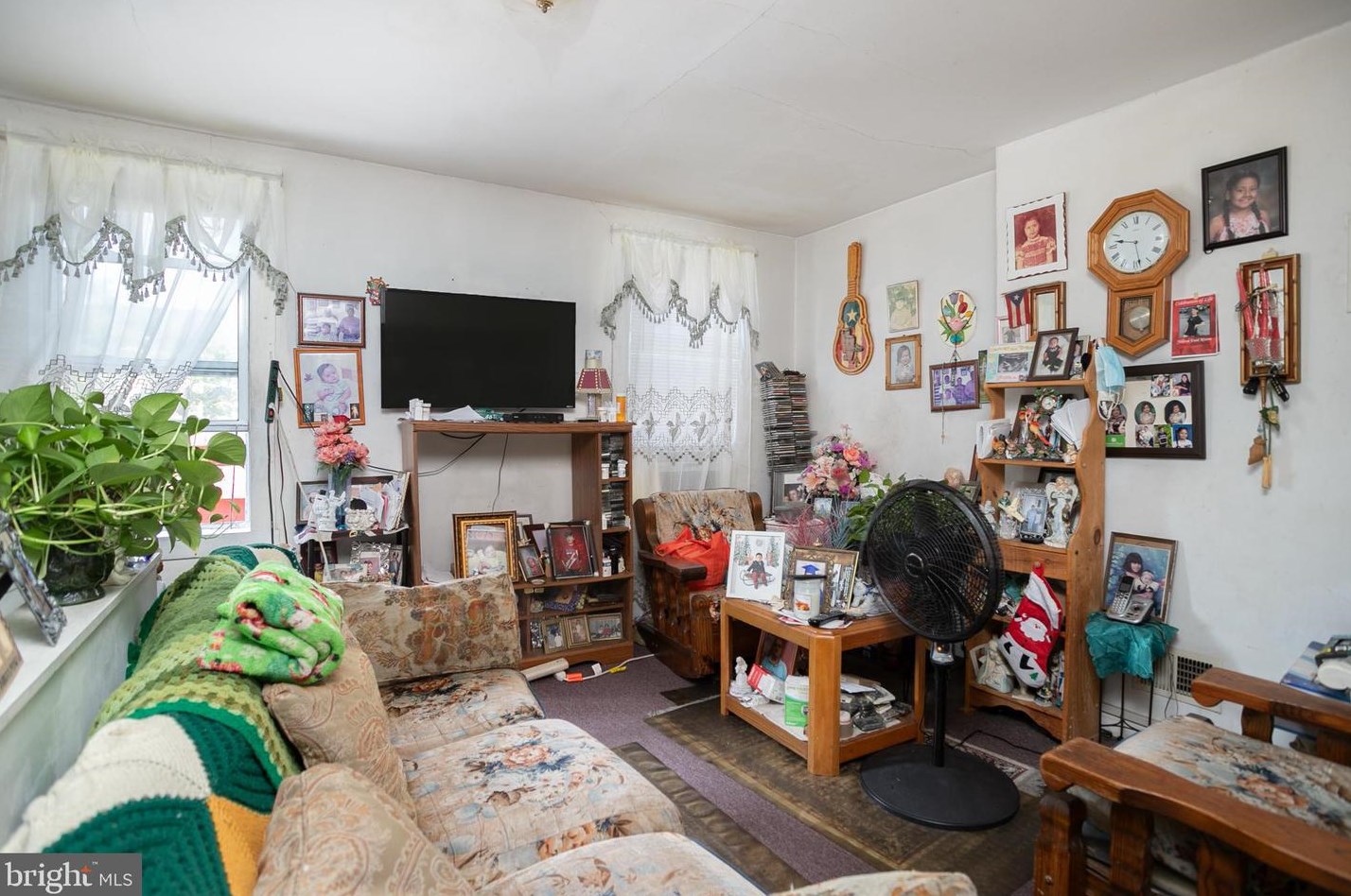 864 Broad St, Trenton NJ 08610-6008 exterior