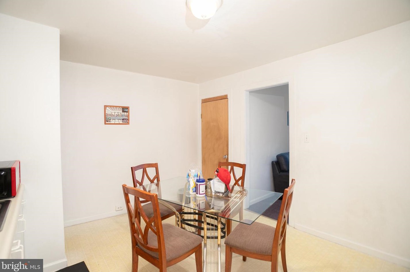 864 Broad St, Trenton NJ 08610-6008 exterior