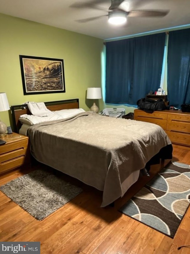 B-12 Avon Dr, East Windsor NJ  08520-5608 exterior