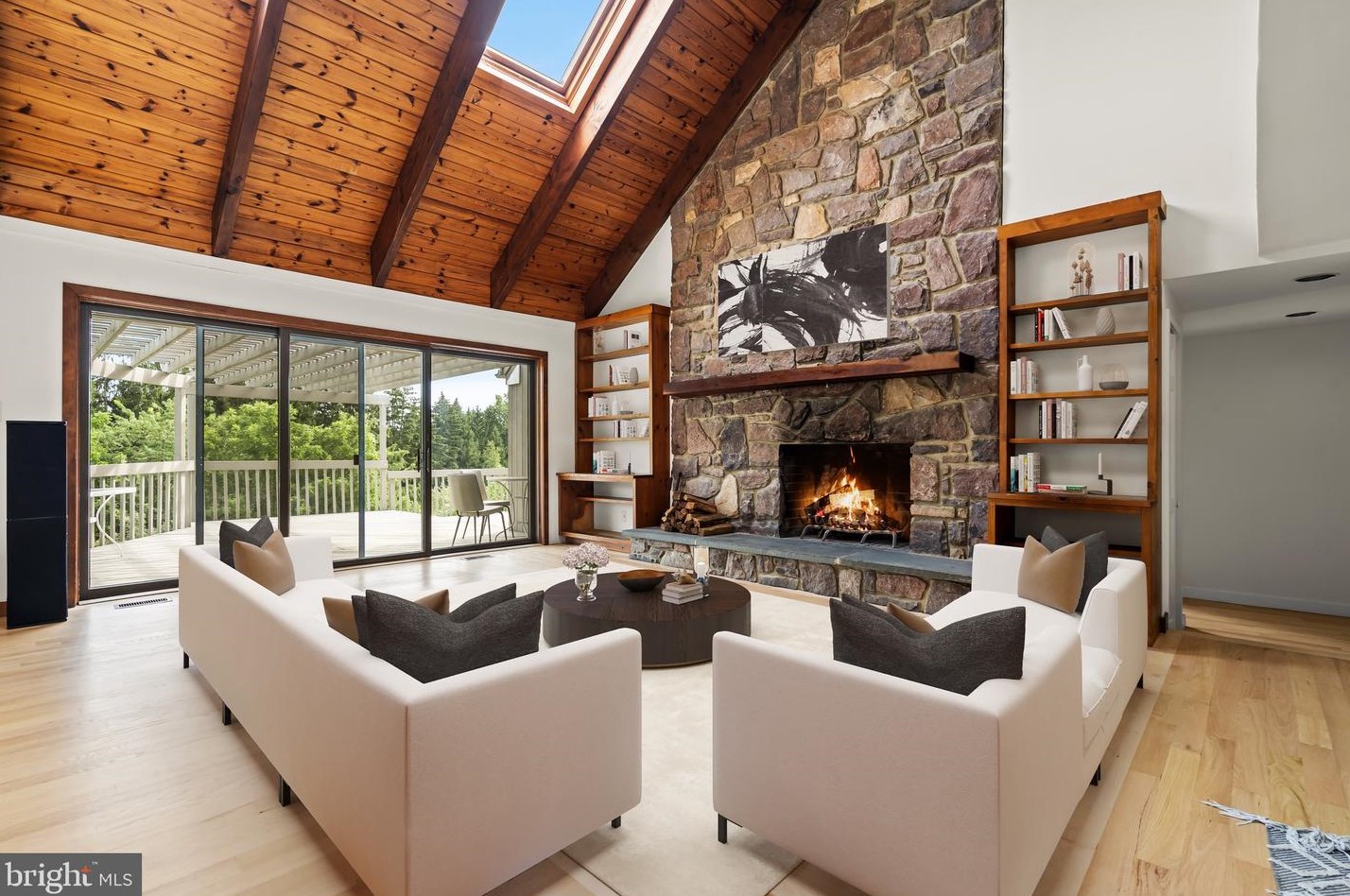 60 Harbourton Woodsville Rd, Pennington, NJ 08534-3708