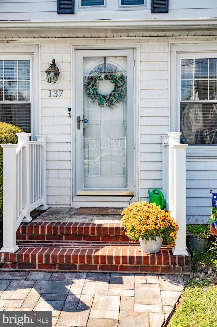 137 Churchill Ave, Trenton NJ  08610-3501 exterior