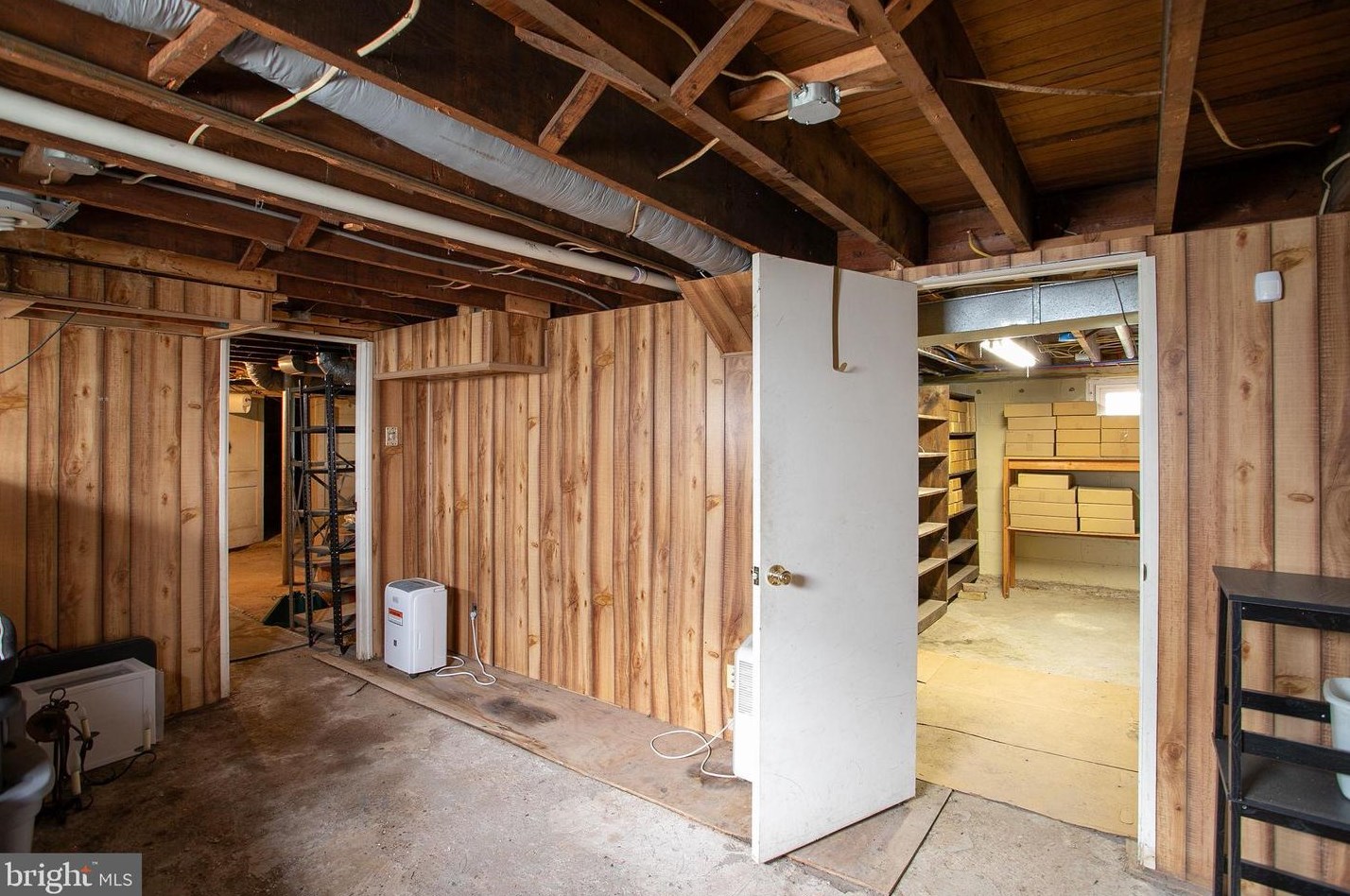 137 Churchill Ave, Trenton NJ  08610-3501 exterior