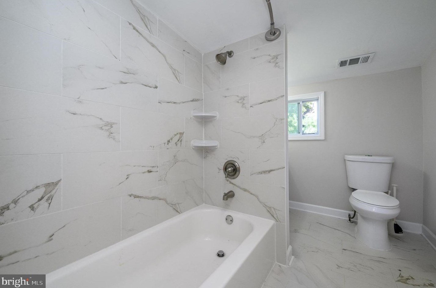 133 Monmouth St, East Windsor NJ 08520-3117 exterior