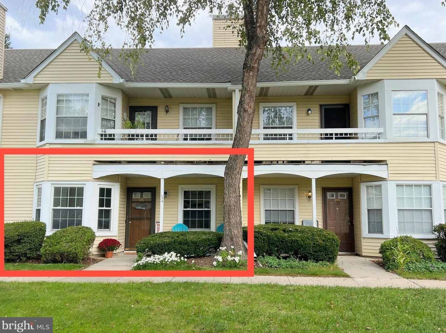 174 Mill Run E, East Windsor, NJ 08520