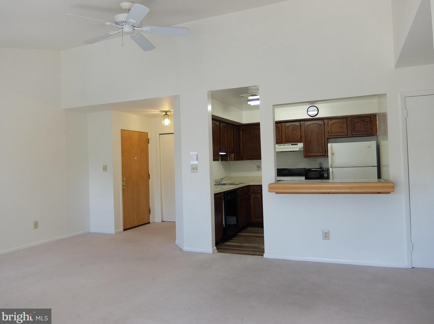 309 Trinity Ct Apt 12, Princeton, NJ 08540