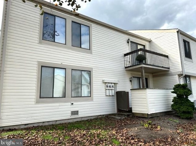 12 Avon Dr, East Windsor, NJ 08520