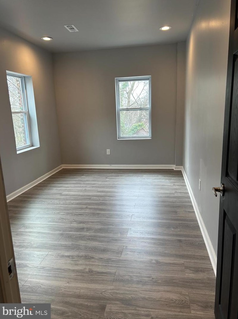 325 Rutherford Ave, Trenton NJ  08618-4630 exterior