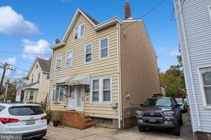 506 Liberty St, Trenton NJ  08611-1420 exterior