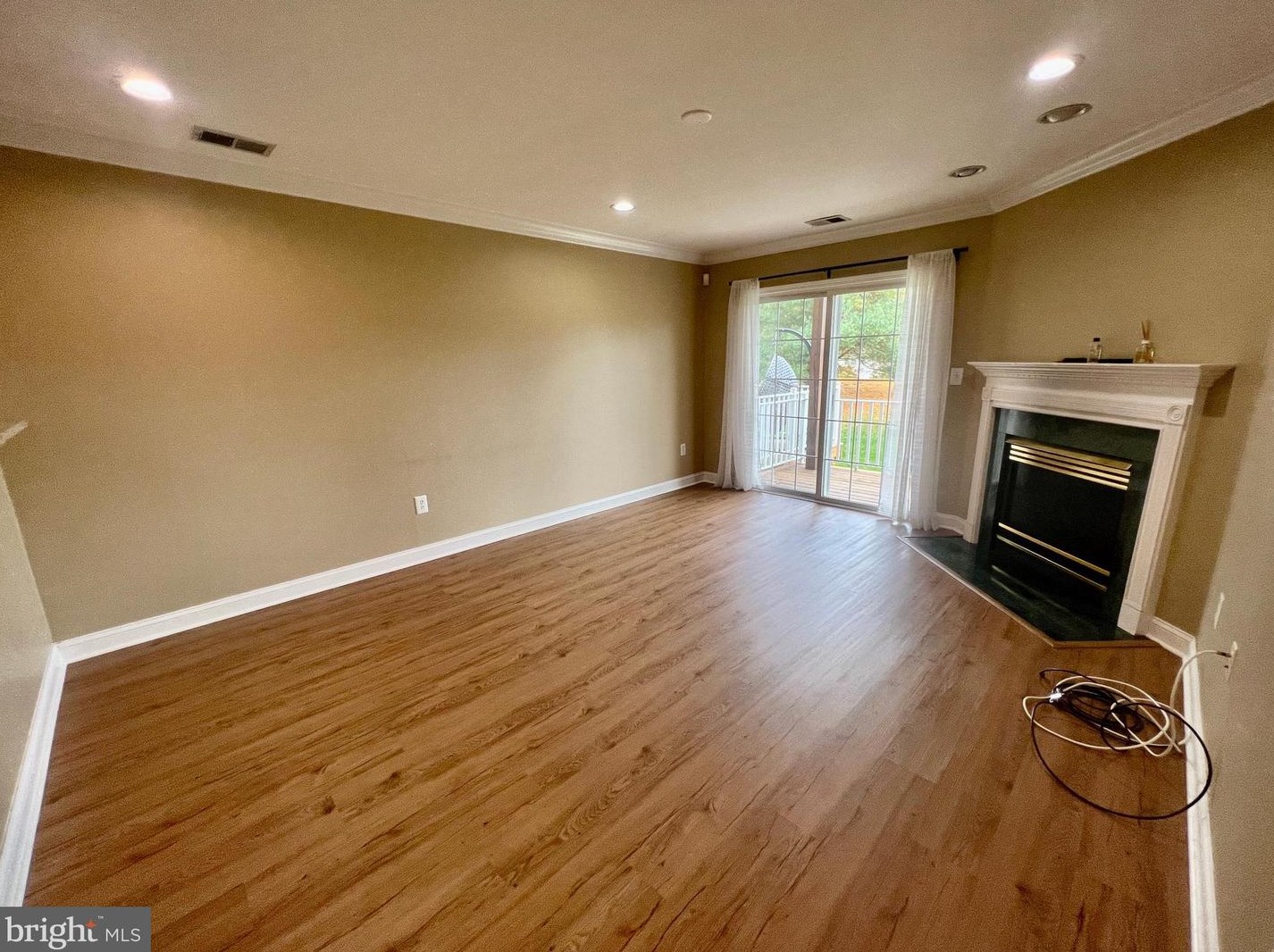 253 Colt St, Pennington NJ  08534-5173 exterior