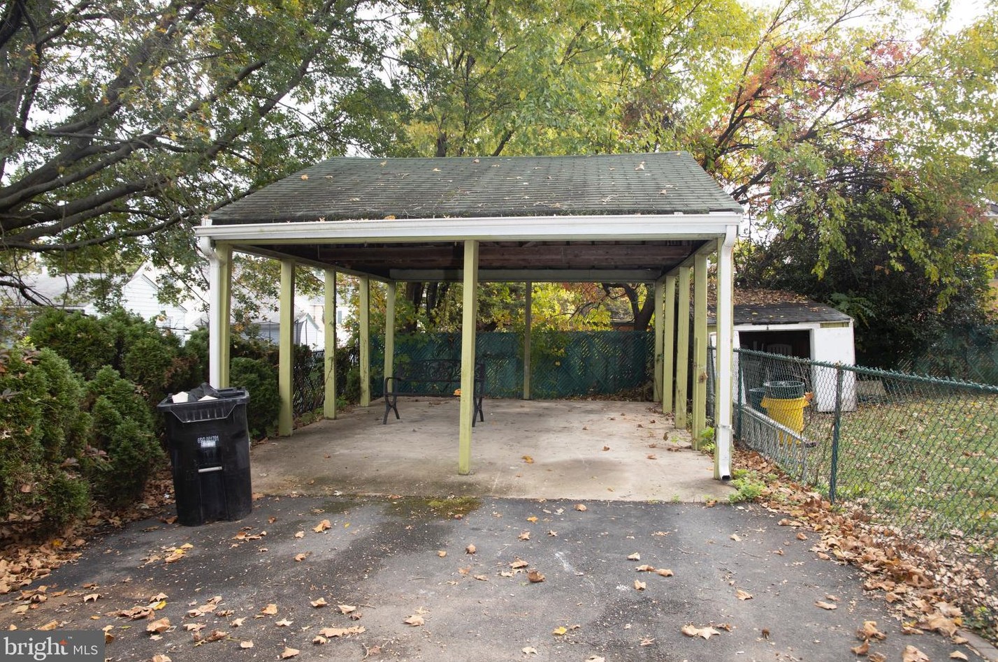 130 Parkway Ave, Trenton, NJ 08618