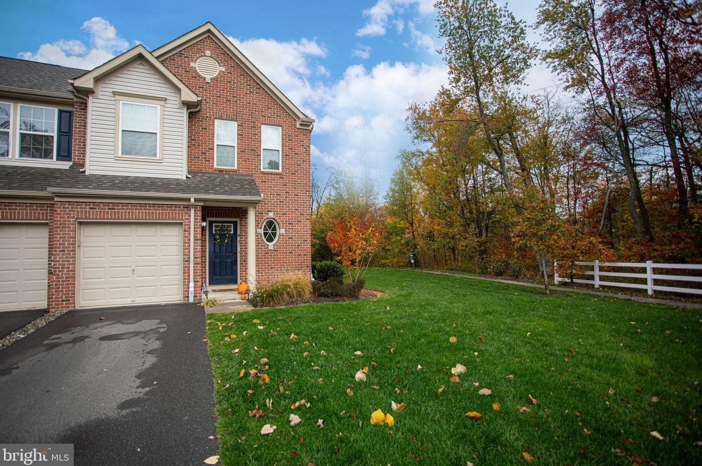 41 Ventana Ct, Lawrence Township, NJ 08619