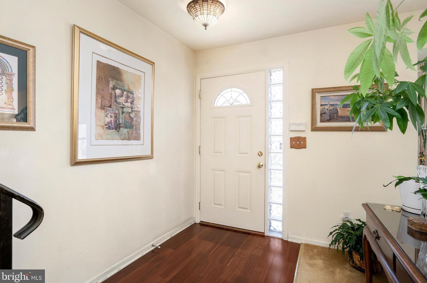 595 Greenwich Ct, East Windsor, NJ 08520-5611