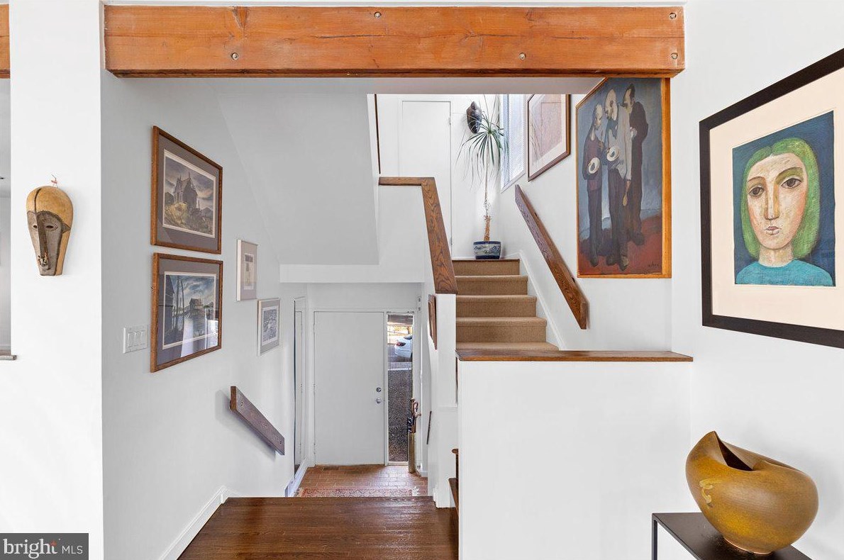 36 Linden Ln, Princeton, NJ 08540