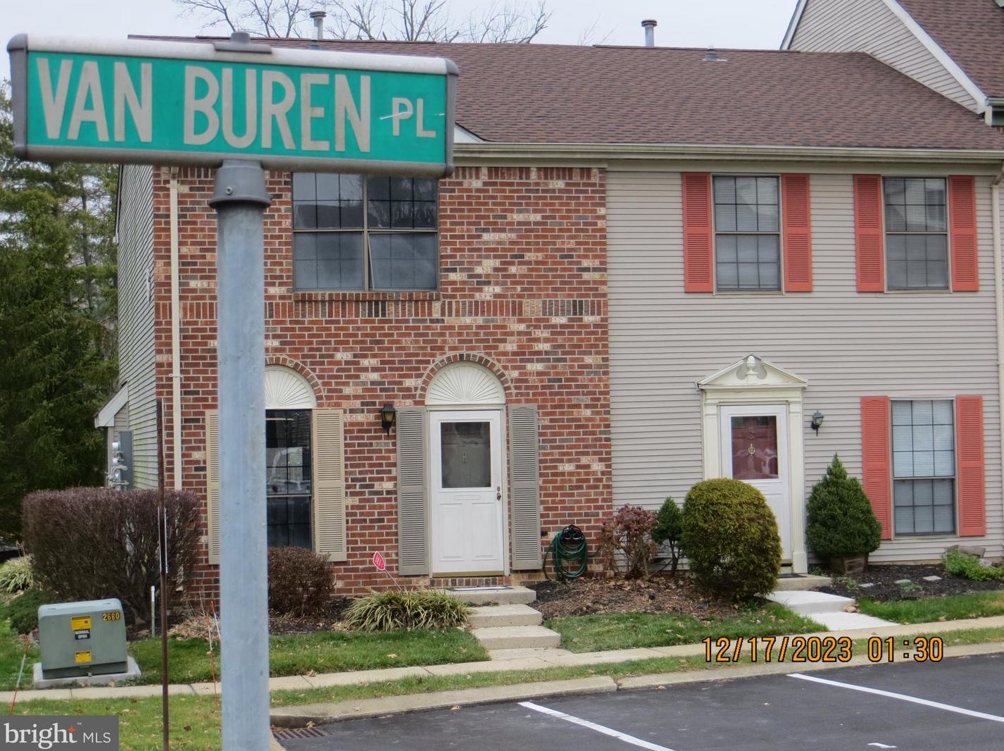 3 Van Buren Pl, Trenton, NJ 08648