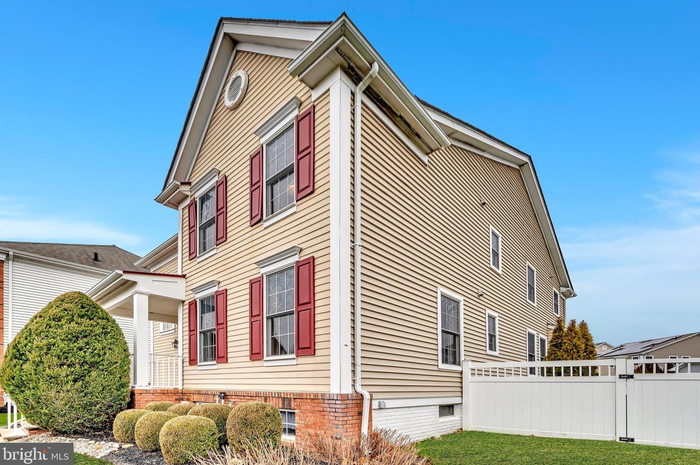 15 North St, Trenton, NJ 08691