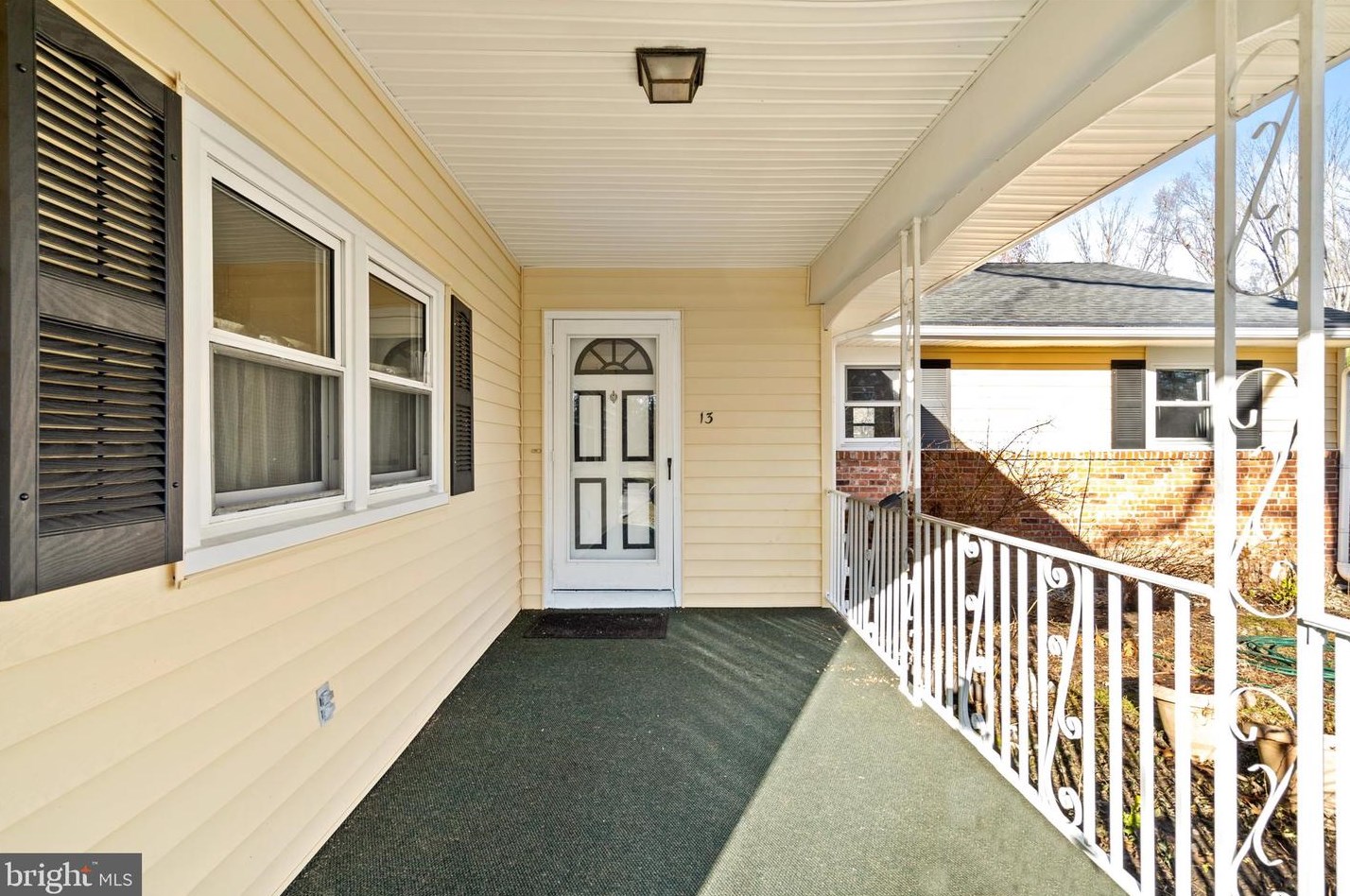 13 Shagbark Ln, East Windsor, NJ 08520