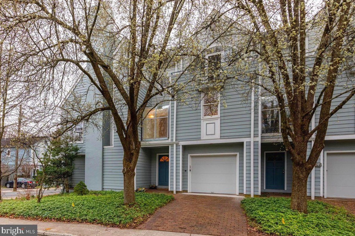 52 Humbert St, Princeton, NJ 08542-3319