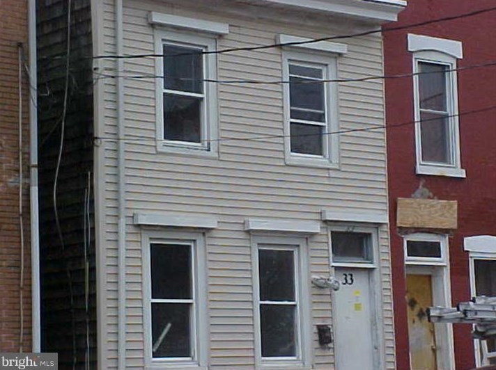 33 Emory Ave, Trenton, NJ 08611
