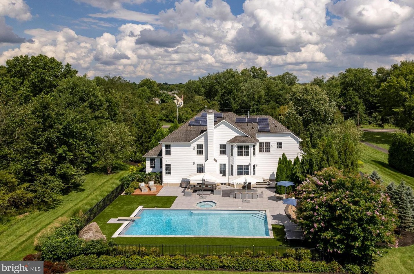 613 Scotch Rd, Pennington, NJ 08534