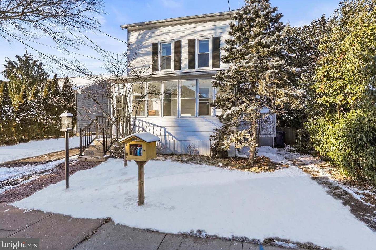 15 Brookside Ave, Pennington, NJ 08534-2210