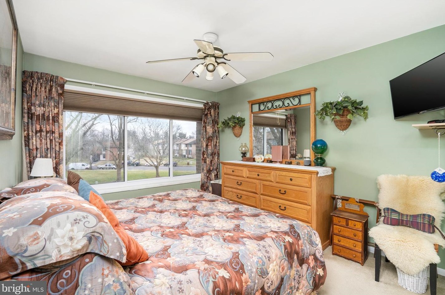 366 Iverson Pl, East Windsor NJ  08520-5314 exterior