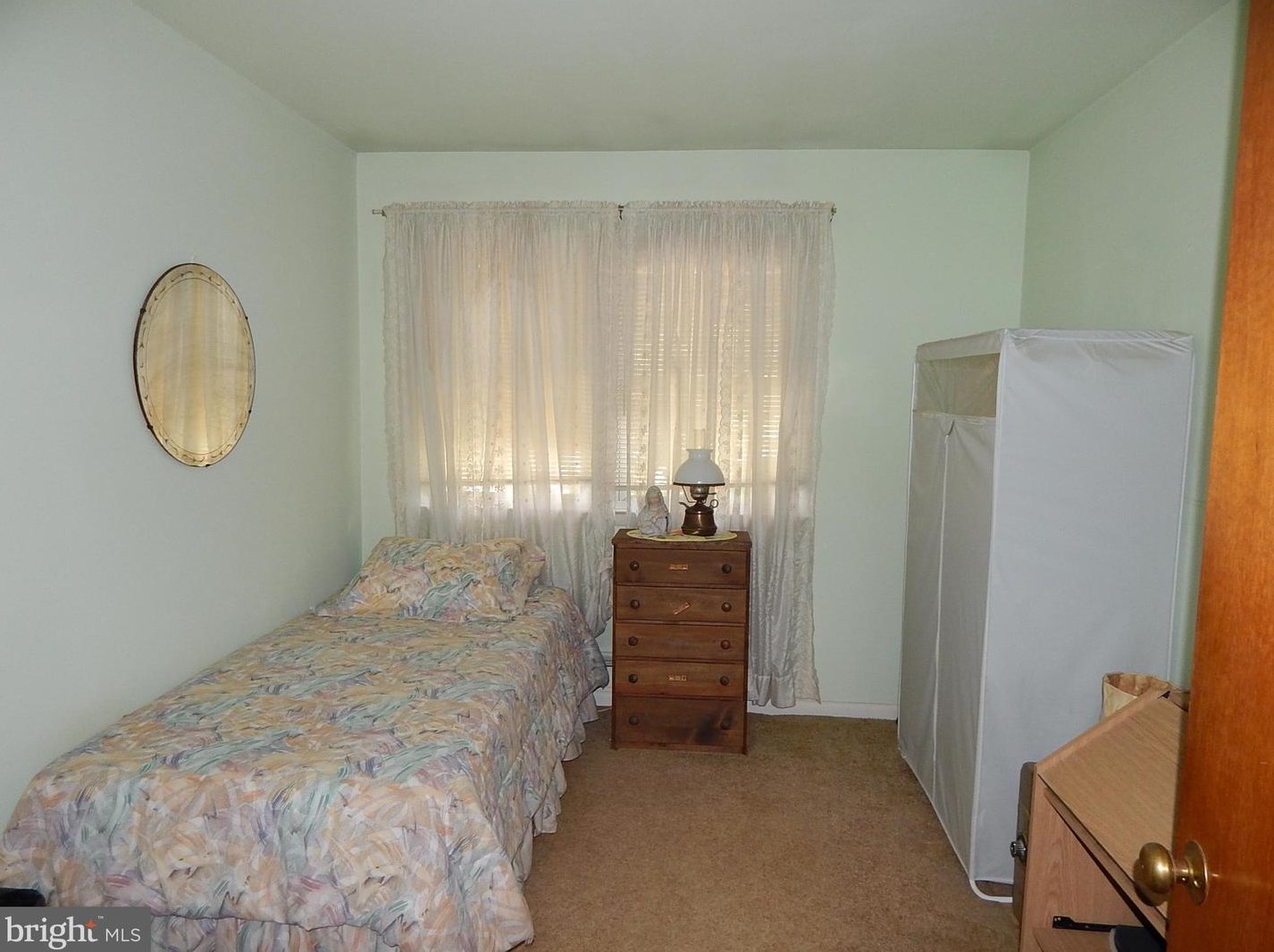 73 Winding Way, Trenton NJ 08620-2626 exterior