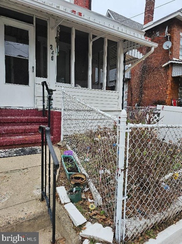 246 Tioga St, Trenton, NJ 08609
